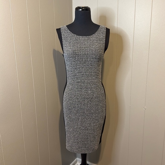 Aqua Women’s Medium Midi Fitted Pencil Dress Tweed Sleeveless Slimming - Picture 1 of 6